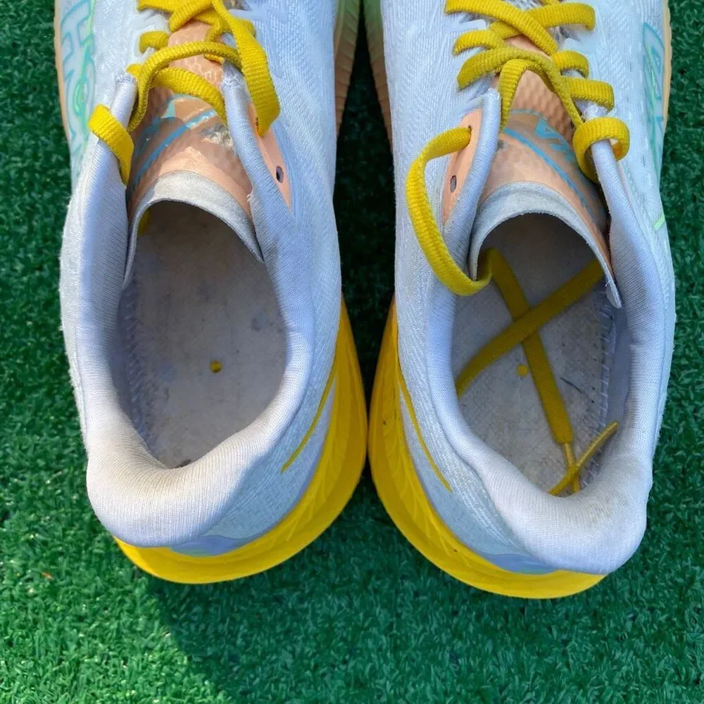 HOKA ONE ONE MACH 6 - Men’s Running Shoes - SIZE 10D
